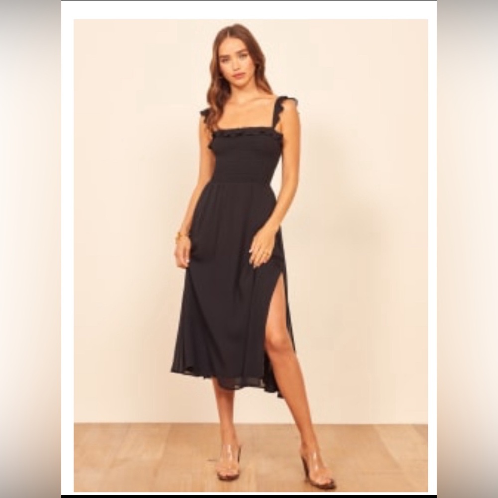 Super comfortable Reformation dress